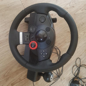 로지텍 드라이빙포스 GT