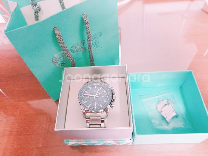 OST 남성 메탈시계--0