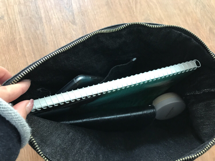 PD 샤넬체크데님클러치🌷--3