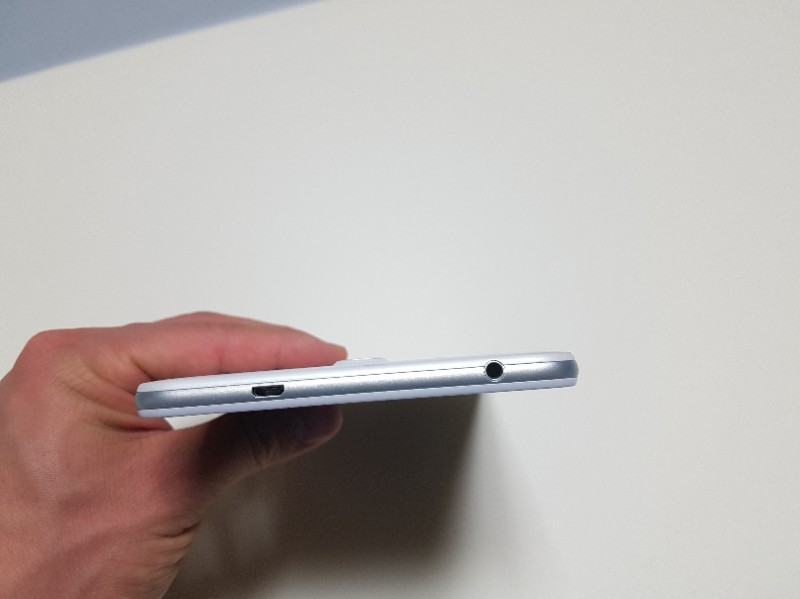 갤럭시 Tab A(2016)  16G(화이트)--4