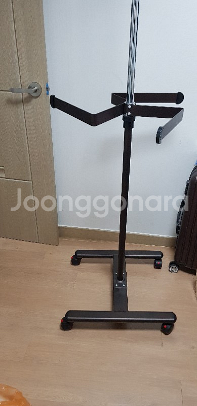 행거 저렴히팝니다--0