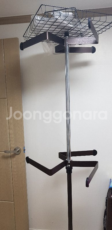 행거 저렴히팝니다--1