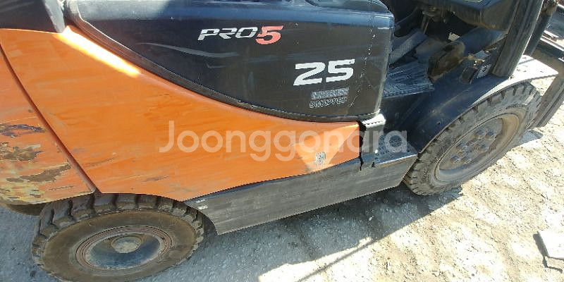 두산지게차 2.5톤 디젤 --4