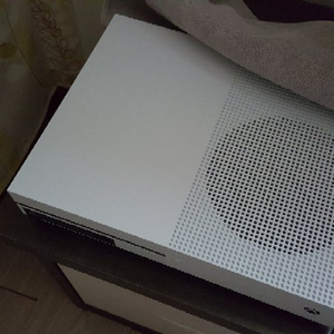 xbox one s 500G 마인크래프트 팝니다