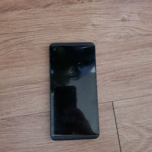 V20 B급 공기계 10만원에 팝니다.
