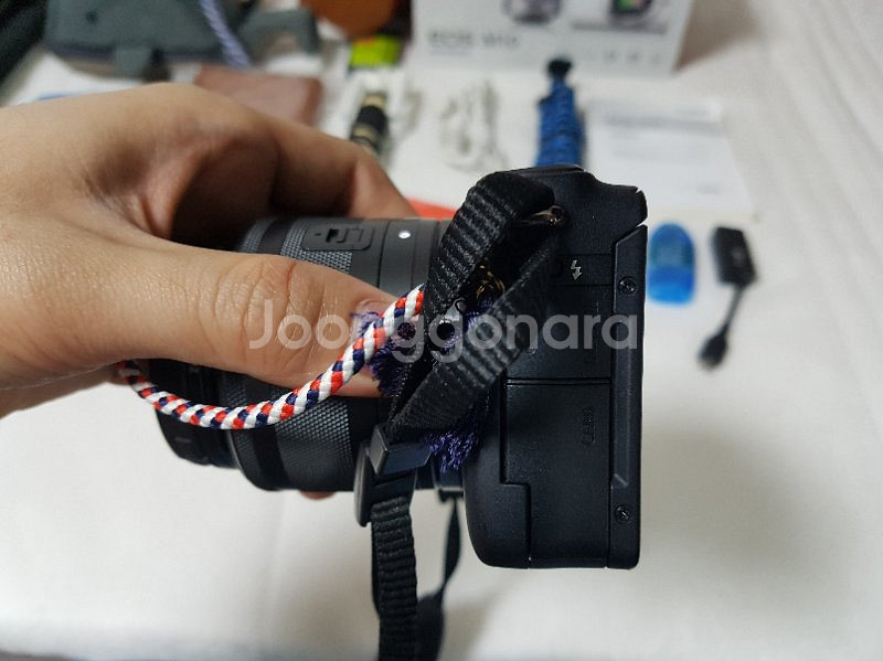 EOS M10 Black 팝니다! 15~45mm+--3
