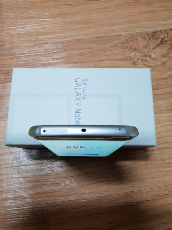 갤럭시s6엣지64g 팔아요 skt--2