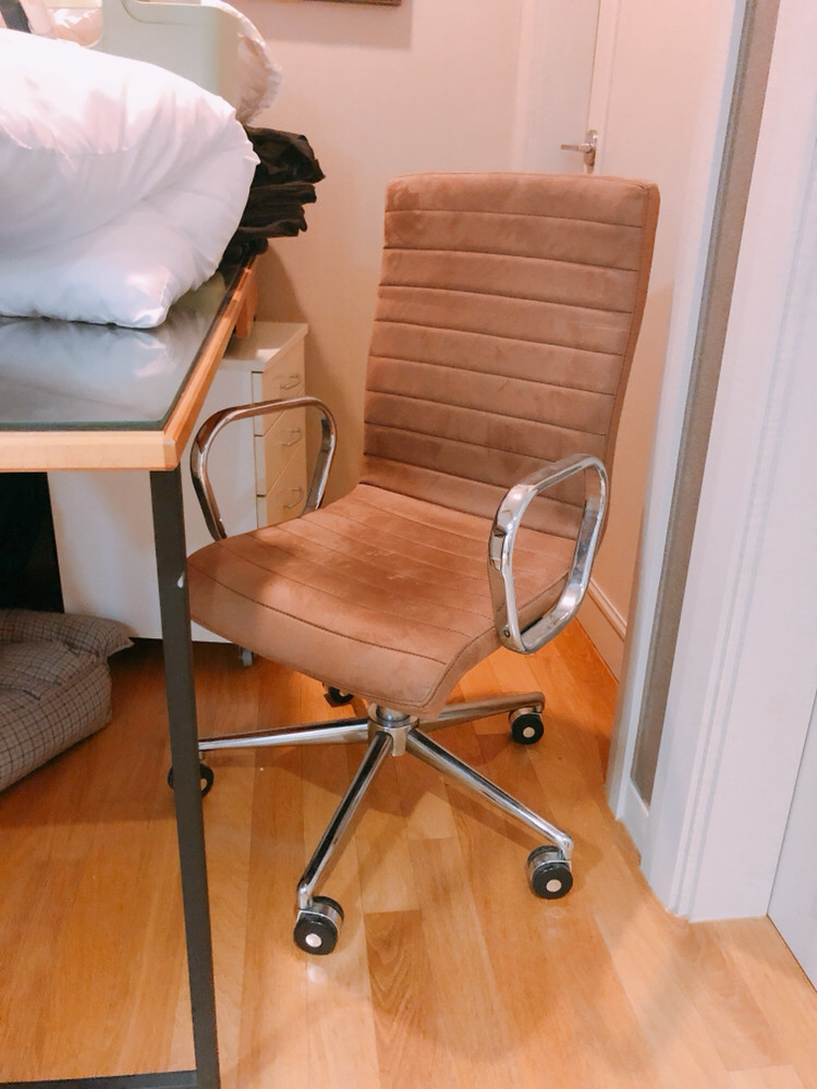 프랑프랑 책상 의자 서랍장 세트 이미지