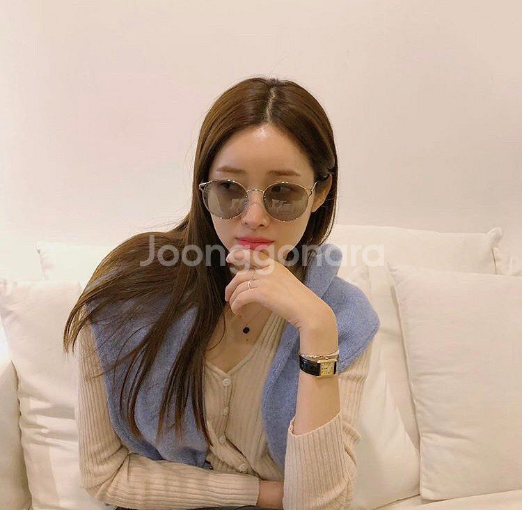 코드유 레이트 가디건 핑크베이지 팔아요--1
