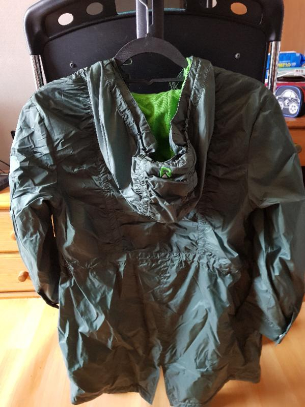 베네통 아동 봄잠바--1