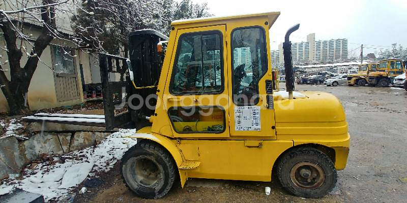 현대지게차4.5톤 04년식--2