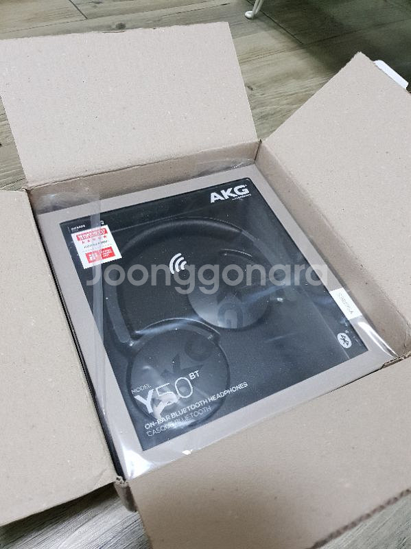 AKG Y50BT 유/무선 헤드폰 판매합니다.--1