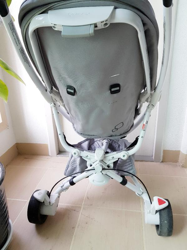 퀴니 제프엑스트라 2.0 화이트프레임 이미지