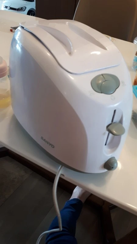 산요 토스트기 (토스터기) 이미지