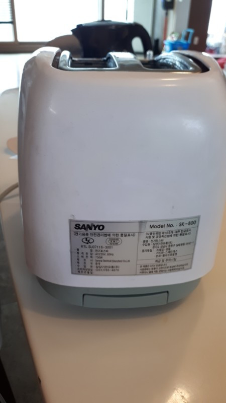 산요 토스트기 (토스터기) 이미지