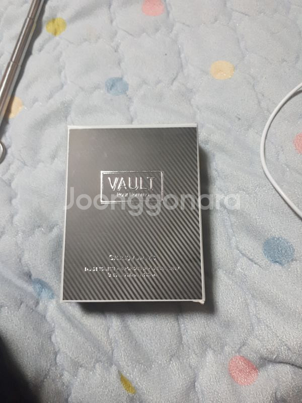 오 드 뚜왈렛 볼트 남자인기향수팝니다--0