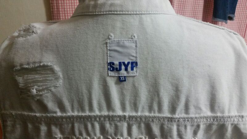 SJYP 루즈핏 데님 자켓--3