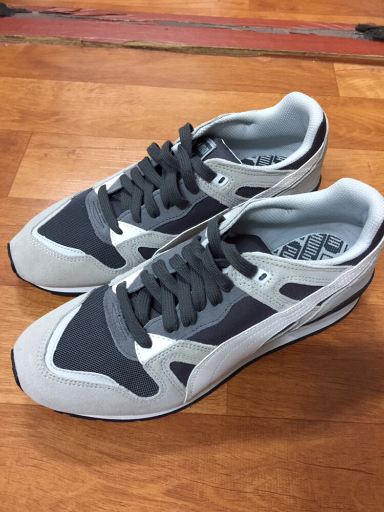 푸마 남녀공용 운동화 이미지