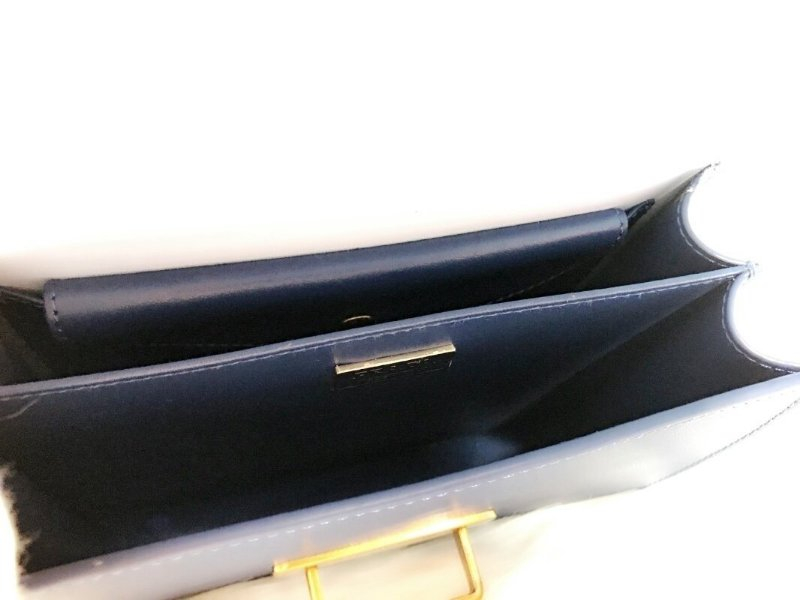 프라다 카이에 이미지