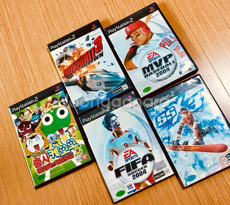 플스2. PS2. 게임기랑 CD같이 팔아용!!^^--3