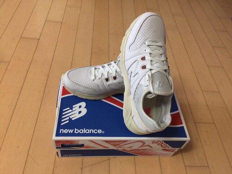 [미사용 새제품] 뉴발란스 ML009SC 8D(2--1