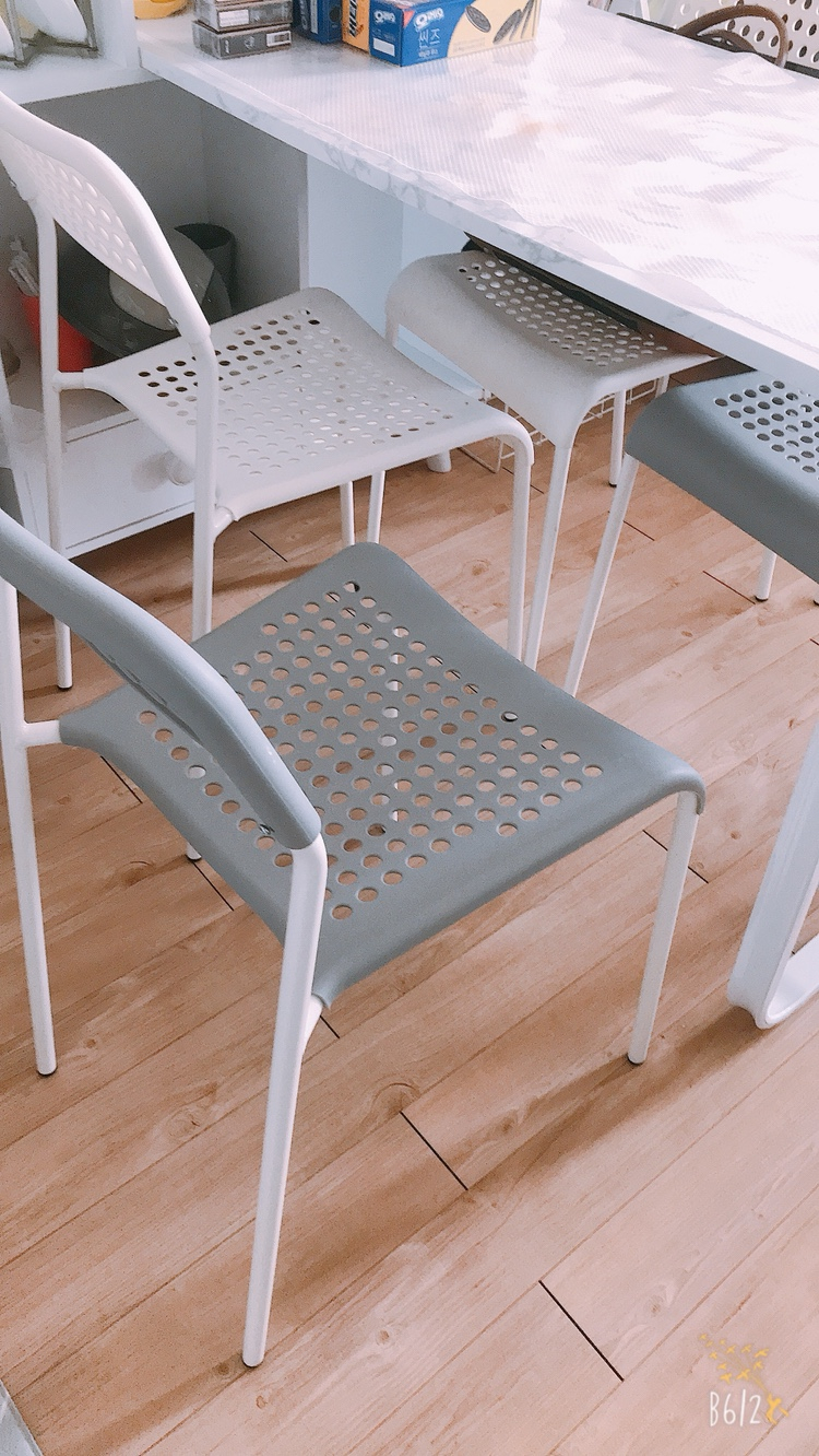 새로이사하시는분들꼭보세요 식탁+여러가지물건처리 이미지