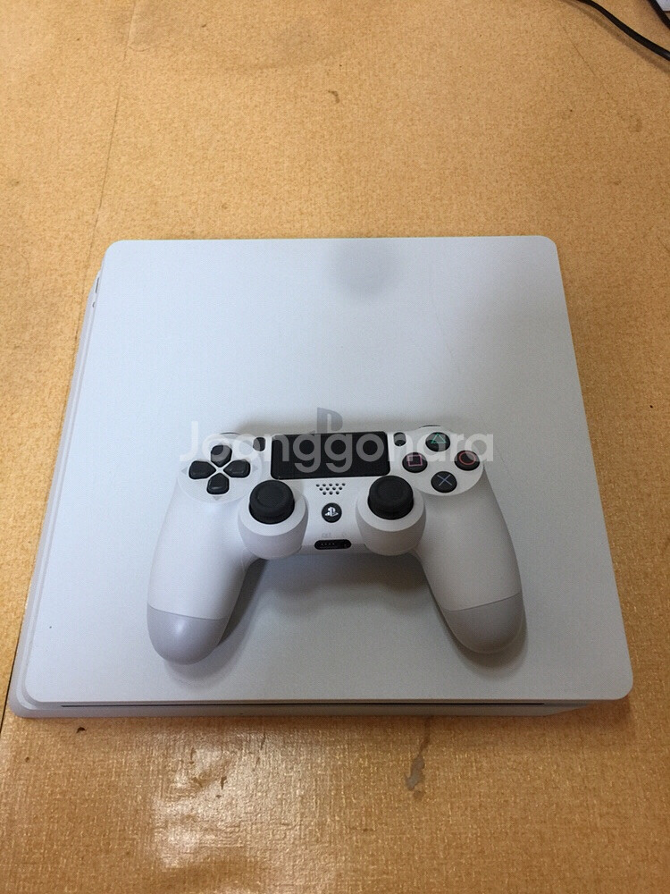 플스4 슬림 화이트 cuh-2017a 500gb--1
