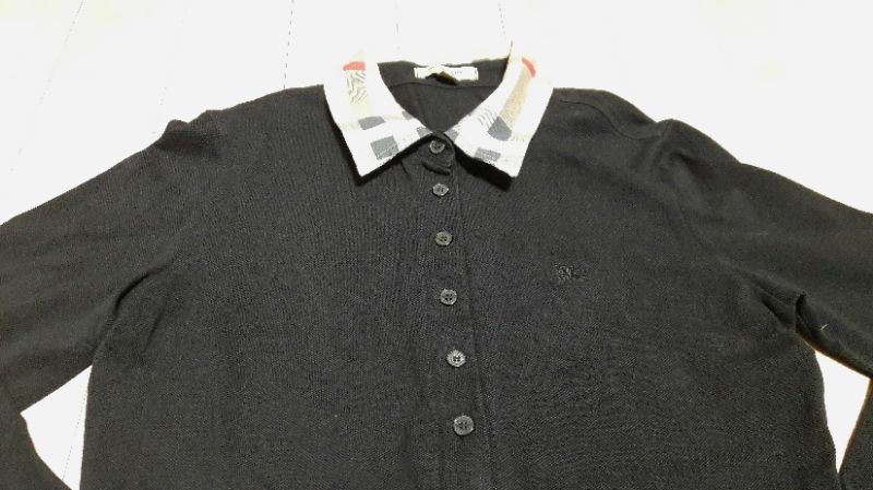 버버리 여성 면티 긴팔 블랙 사이즈S 중고--1