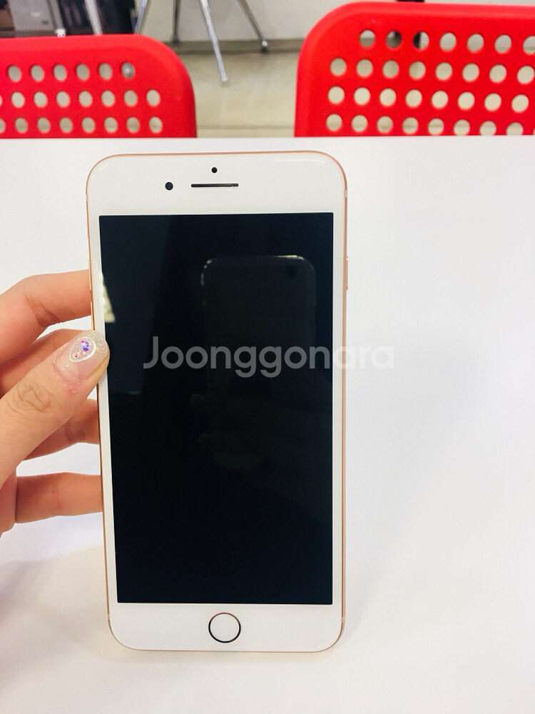 ⭐️아이폰8플러스 256G 골드 상태S급⭐️--0