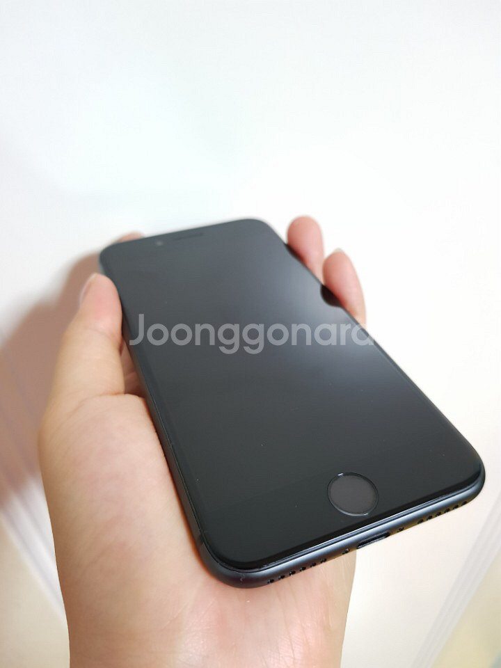 아이폰8 64G 스페이스 그레이 판매합니다--2
