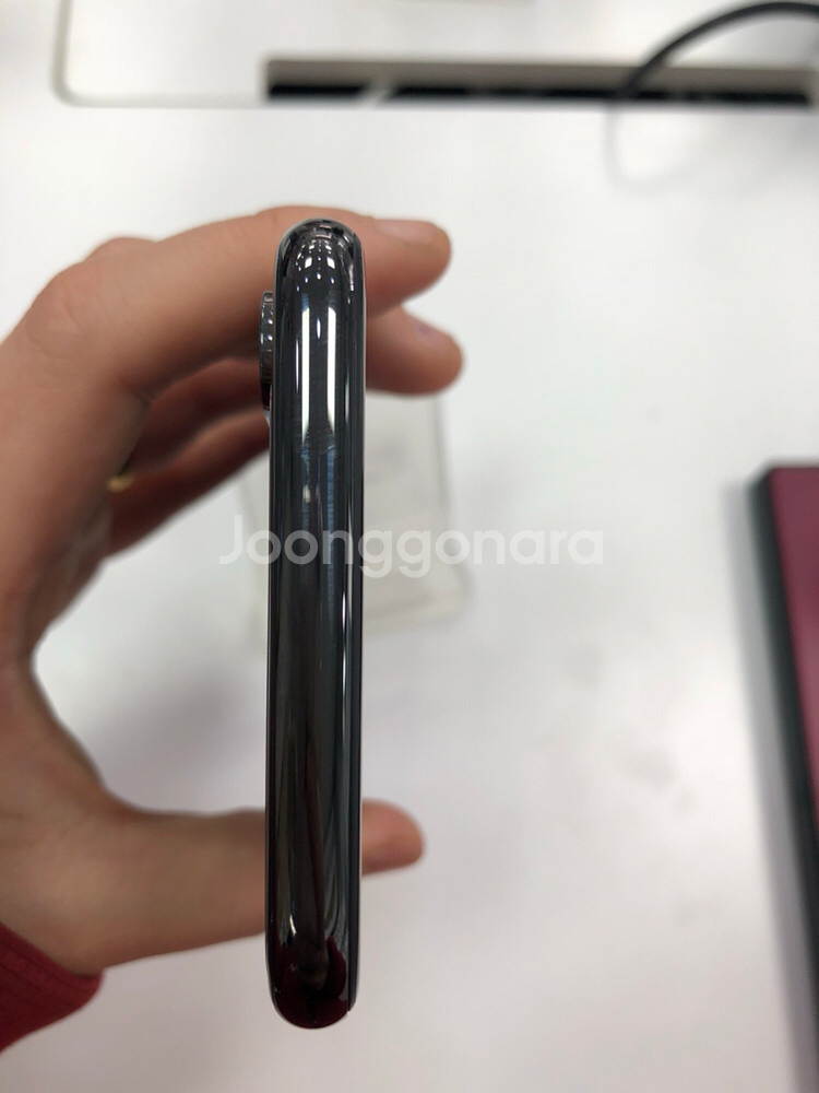 아이폰X 256GB 3개월쓴거 판매합니다.--2