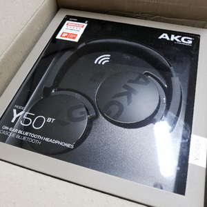 AKG 헤드폰 새상품입니다