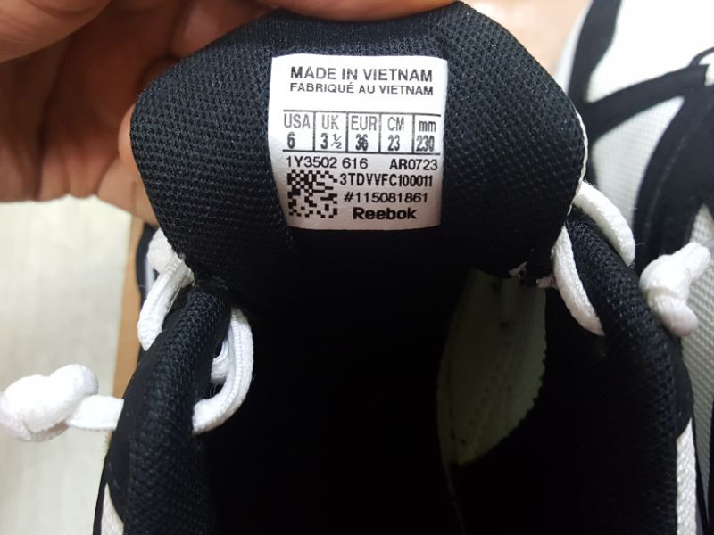 리복 런닝화--5