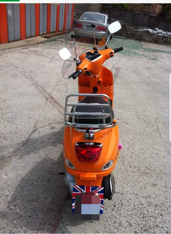 베스파 s125 12년식--1