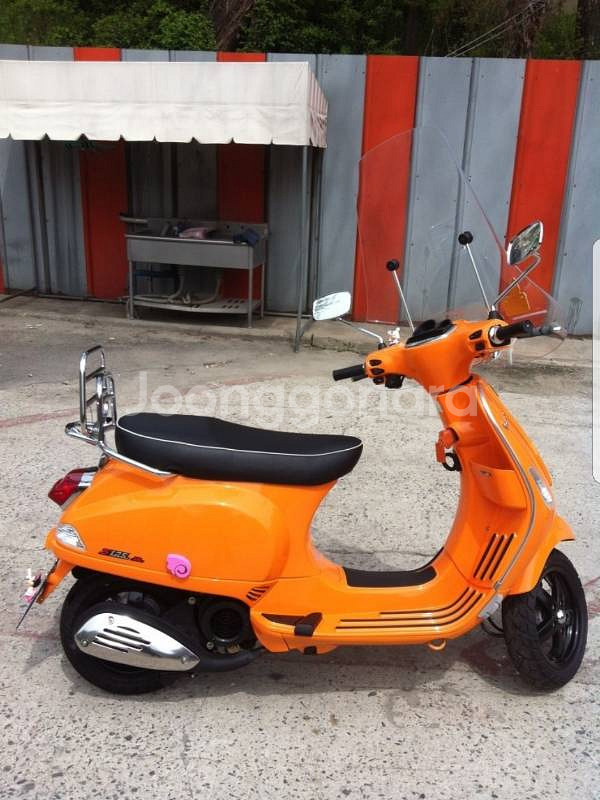 베스파 s125 12년식--2