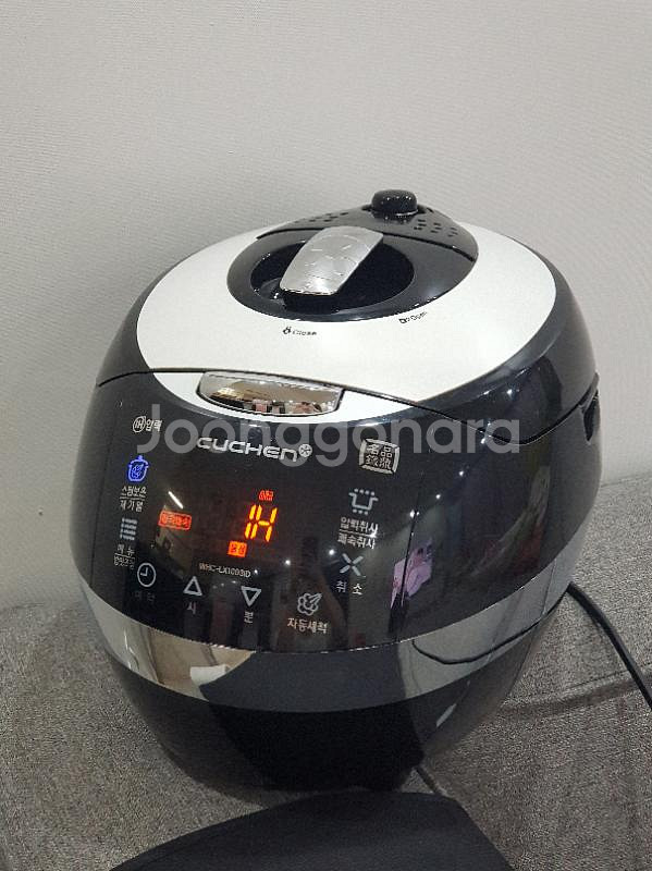 쿠첸 WHC-LX1003ID 판매합니다--2