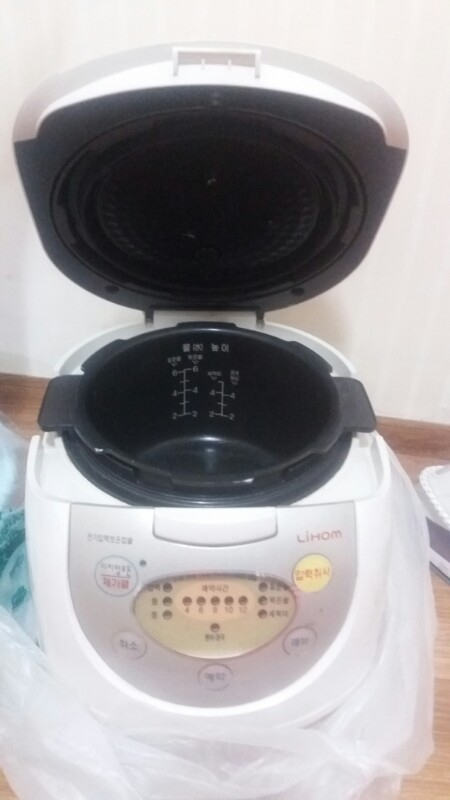새것같은 밥솥--2