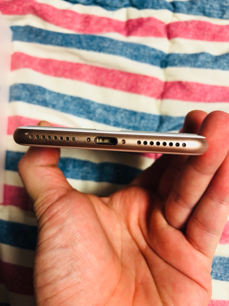 아이폰8 플러스 64g 골드--3