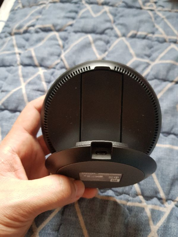 삼성 정품 고속무선충전기 이미지