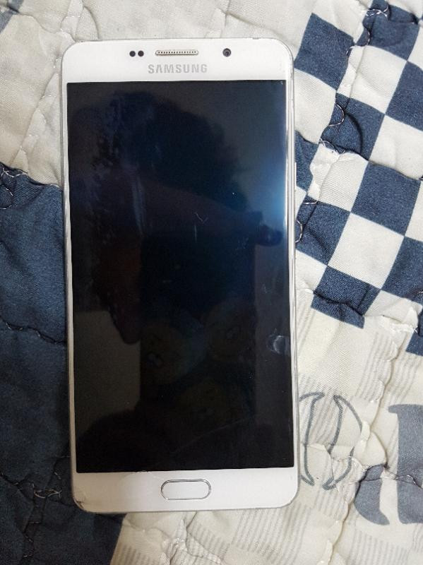 갤럭시A7 2016 이미지