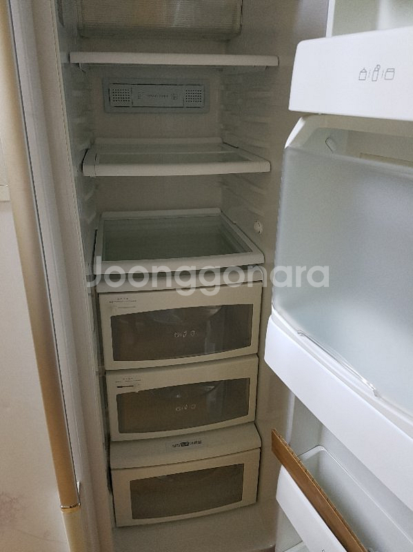 냉장고 팝니다. 가격 내릴께요. 가격 다시 한번 --2