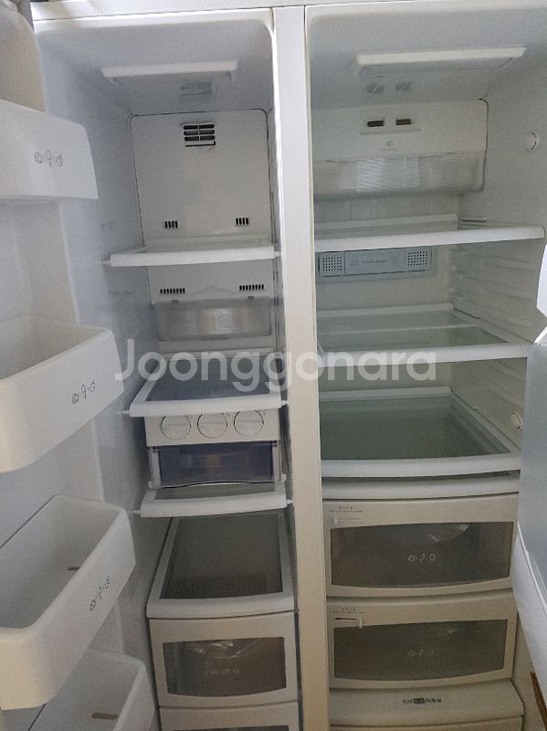 냉장고 팝니다. 가격 내릴께요. 가격 다시 한번 --4