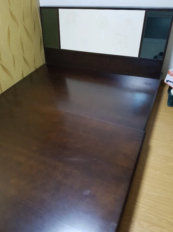 침대 프래임 무료나눔 이미지