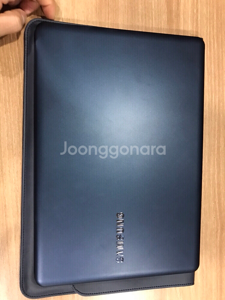 휴대가 편리한 삼성 노트북 9 Lite NT910--0