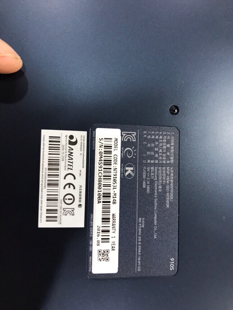 휴대가 편리한 삼성 노트북 9 Lite NT910 이미지