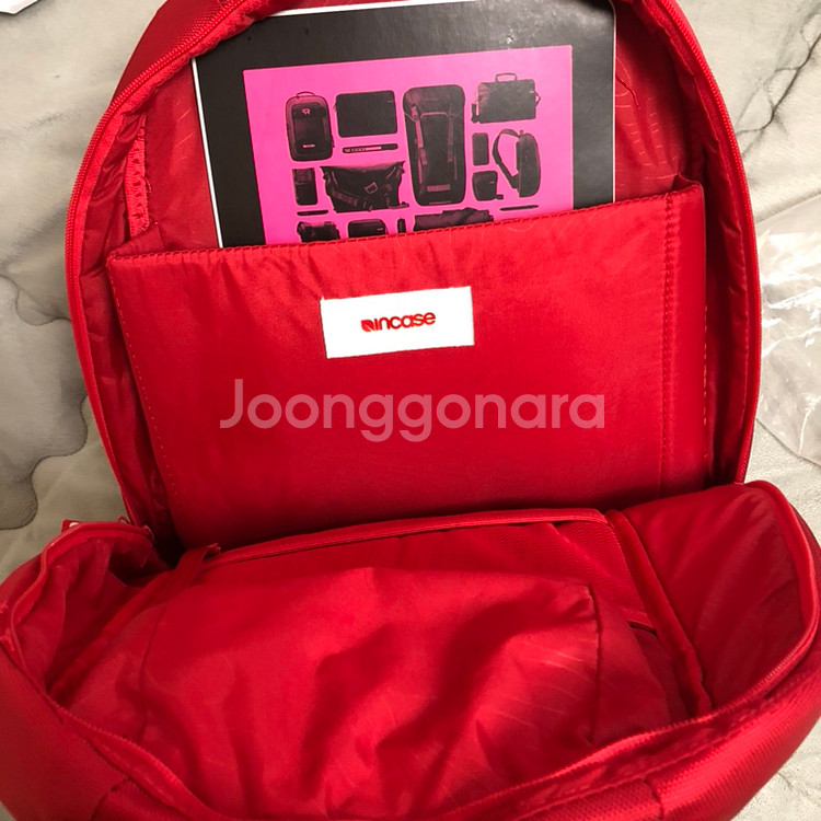 인케이스 백팩 구형 레드 15인치 (새제품) 택포--2