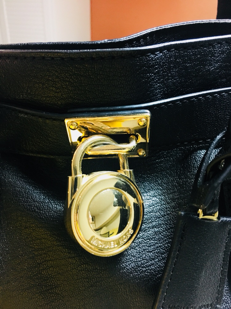 마이클코어스 여성가방 판매합니다.--2