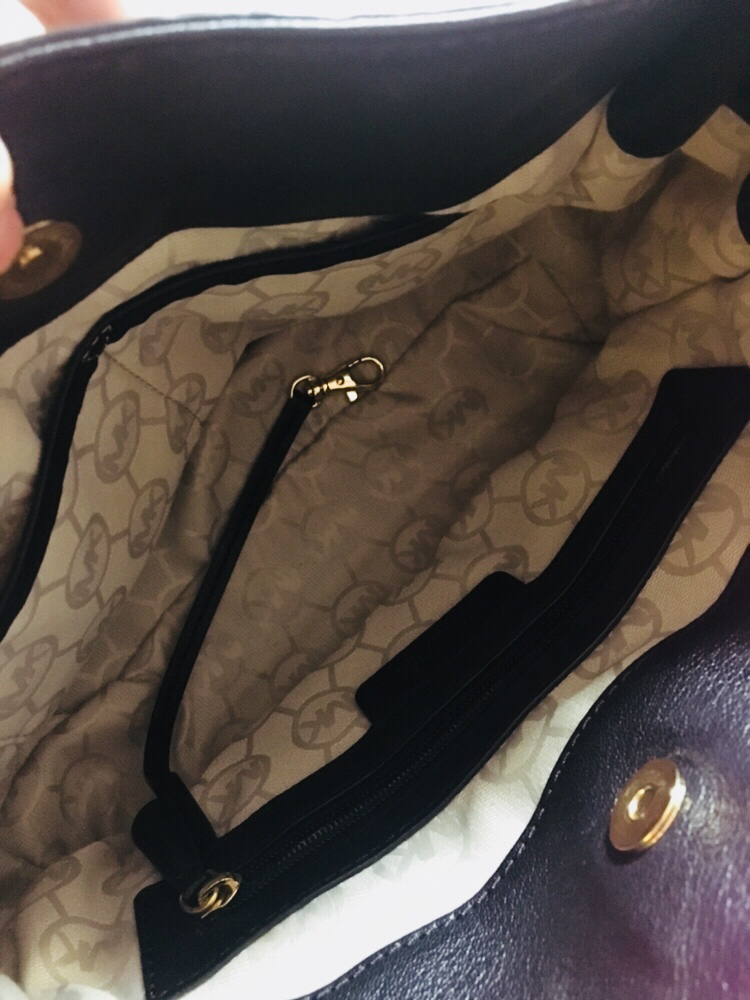 마이클코어스 여성가방 판매합니다.--4