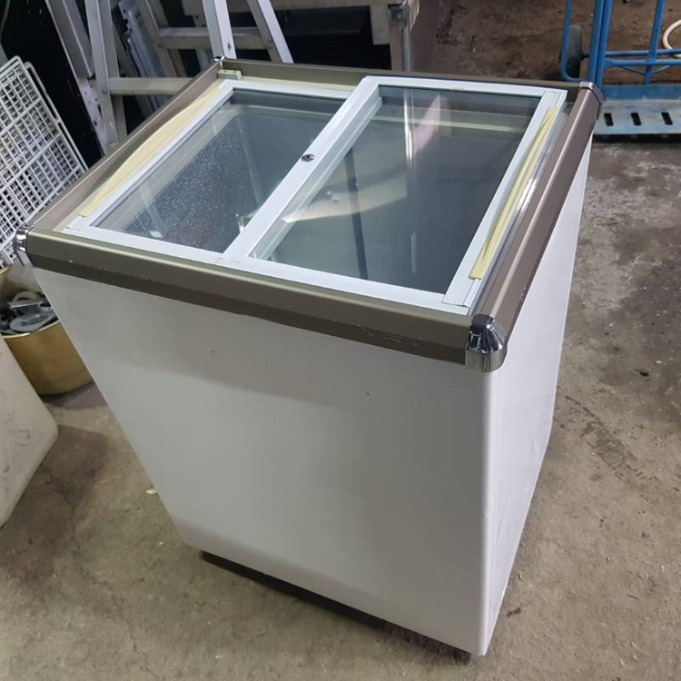 라셀르냉동고100리터-유리문--2