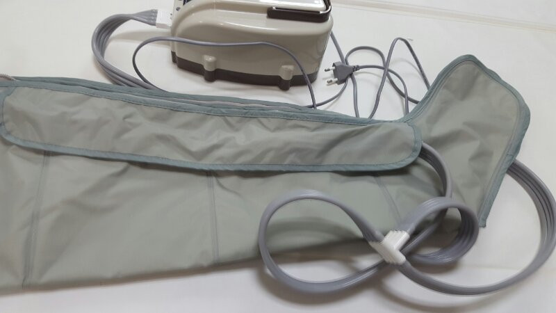 세븐라이너 공기식 다리마사지기계 이미지